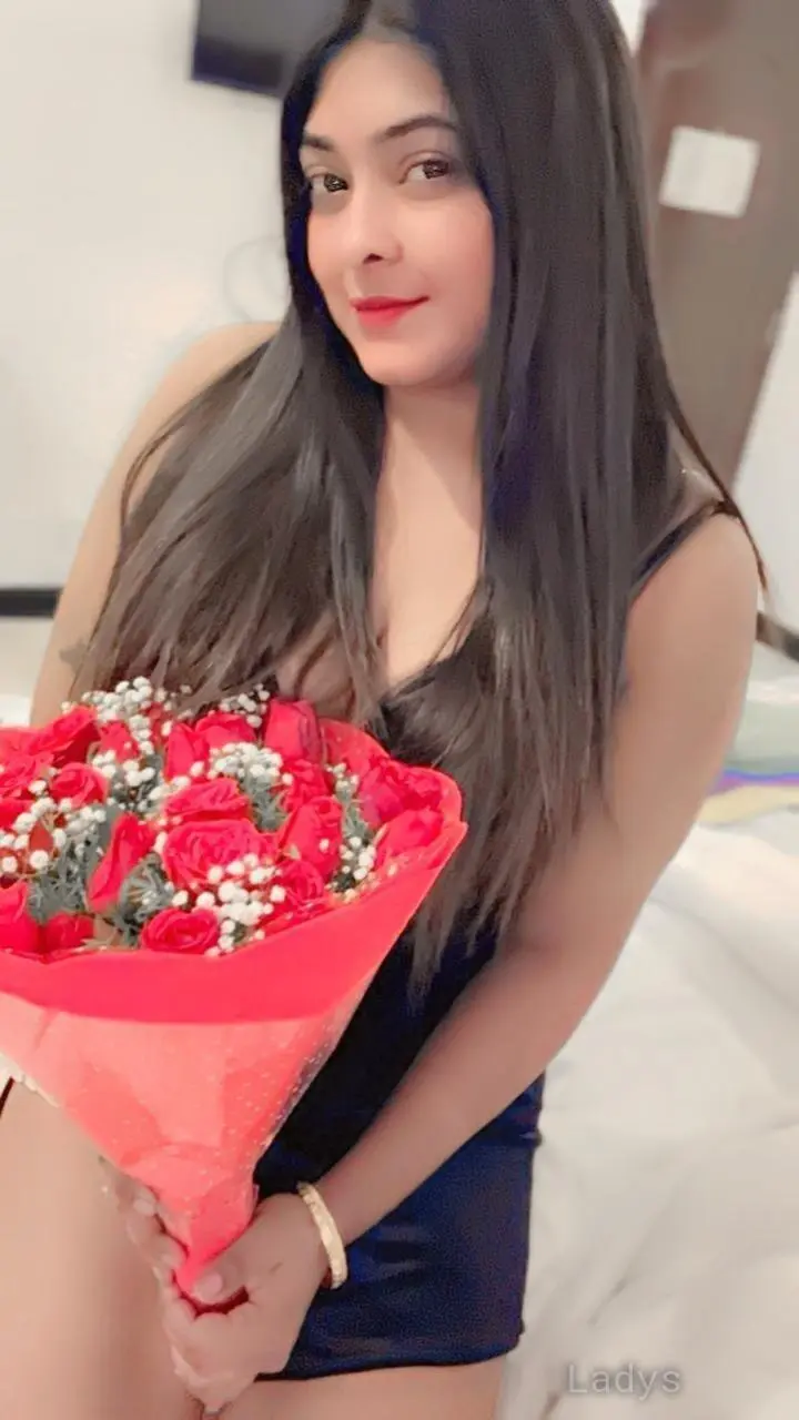 Nishu, 22 years european escort girl, height 153 sm, Weight kg, skipthegames Noida
