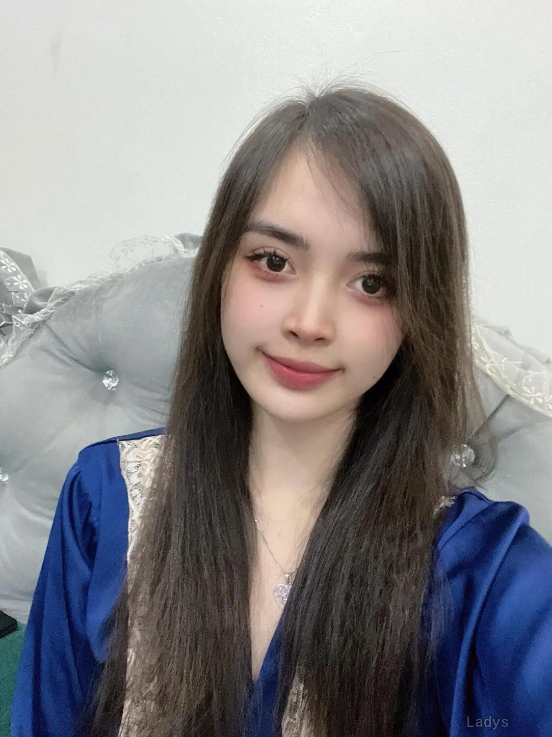 Edda, 22 years european escort girl, height 167 sm, Weight  kg, skipthegames Singapore