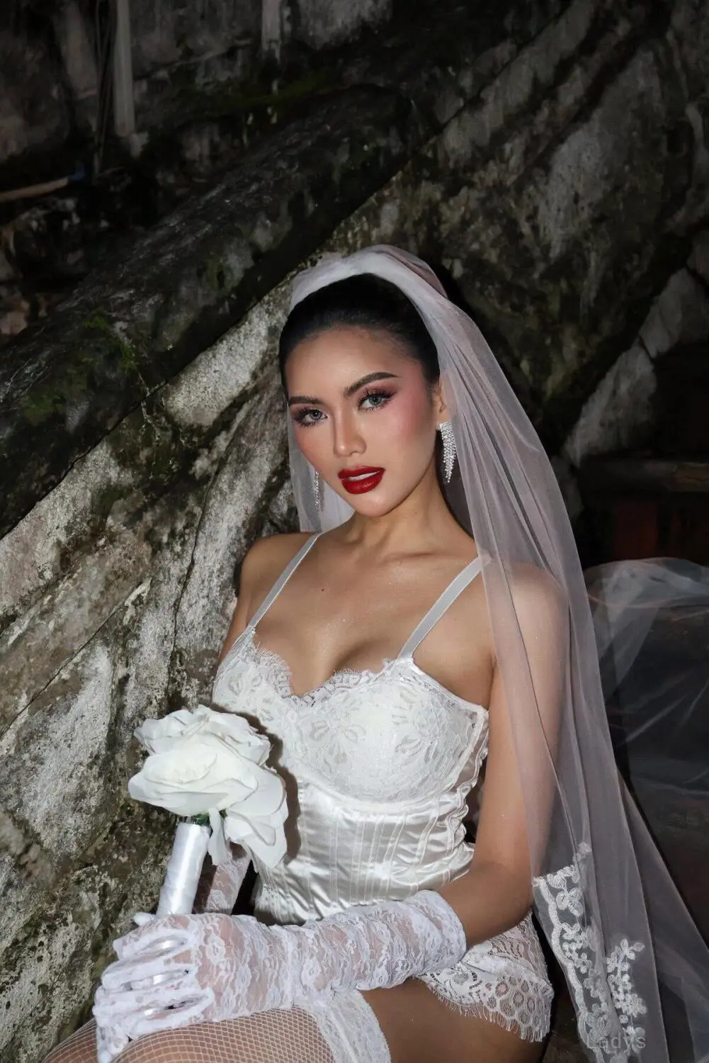 PRETTY, 20 years european escort girl, height  sm, Weight  kg, skipthegames Tokyo