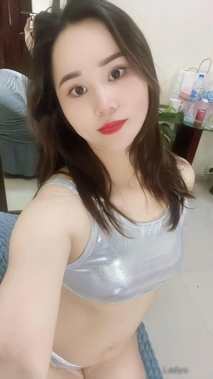 Hana, 24 years european escort girl, height 160 sm, Weight kg, skipthegames Yanbu