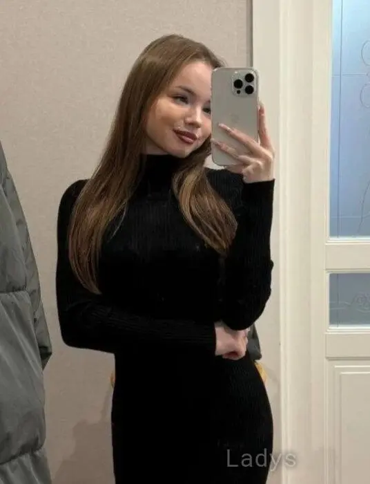 Miss, 22 years beautiful nude Skopje escorts girl, height 165 sm, Weight 54 kg