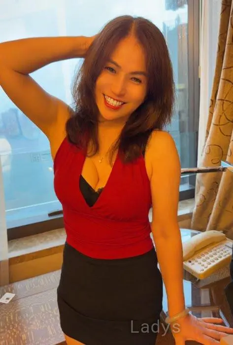 Gigi, 32 years beautiful nude Sliema escorts girl, height 155 sm, Weight 45 kg