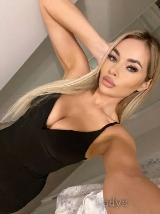 Ani, 24 years beautiful nude Sofia escorts girl, height 166 sm, Weight 53 kg