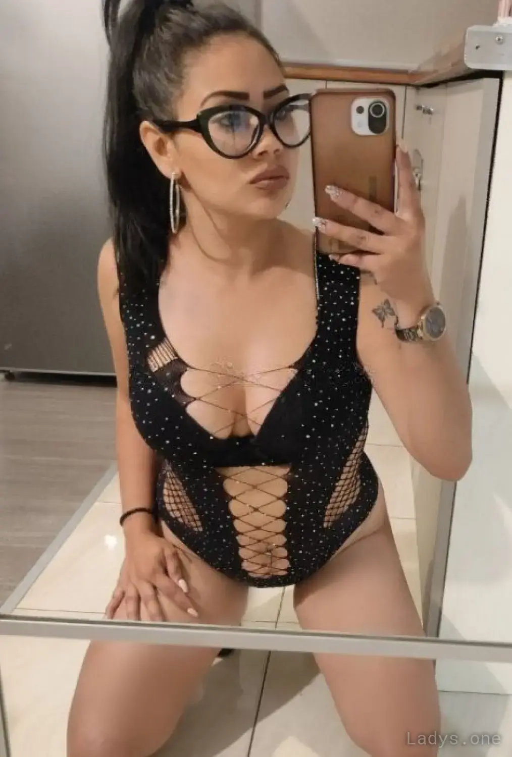 MELISA, 22 years beautiful nude Sofia escorts girl, height 153 sm, Weight 40 kg
