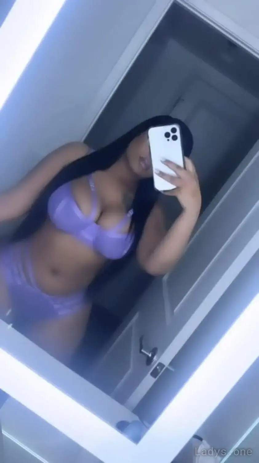 Nativepersuasion_, 22 years beautiful nude South Bay escorts girl, height 158 sm, Weight 72 kg