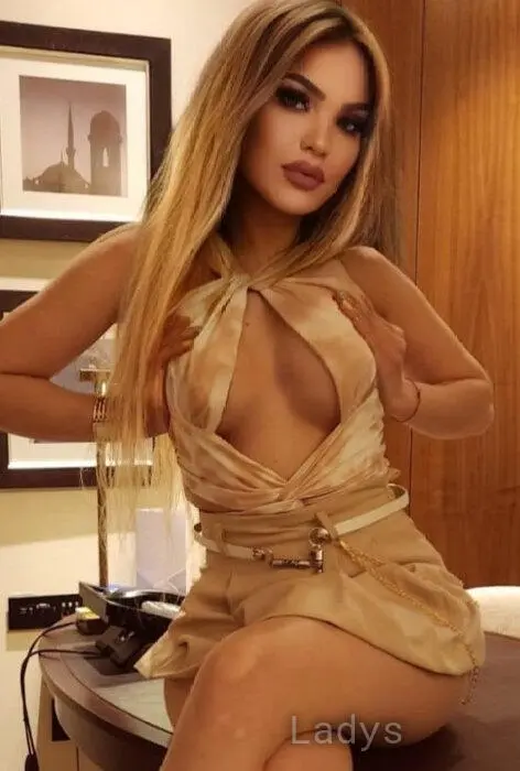 Maria, 26 years beautiful nude Split escorts girl, height 164 sm, Weight 44 kg