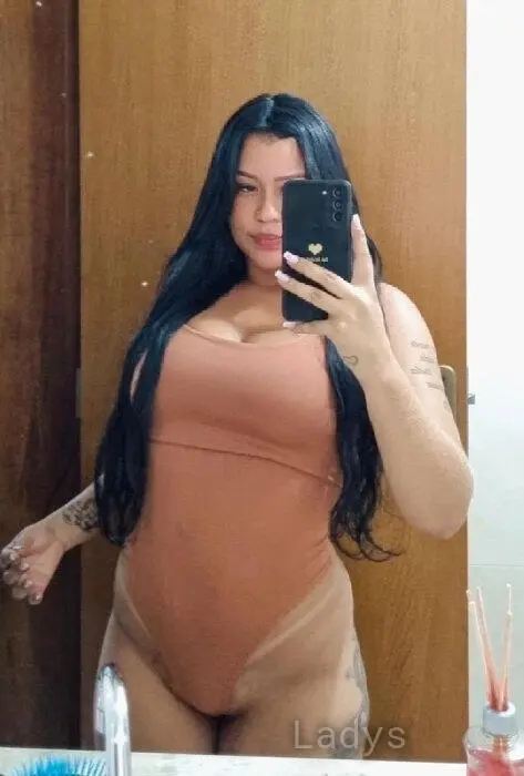 Moranguinho, 22 years beautiful nude Split escorts girl, height 164 sm, Weight 64 kg