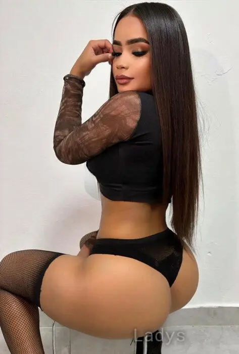 Valentina, 21 years beautiful nude Split escorts girl, height 158 sm, Weight 55 kg
