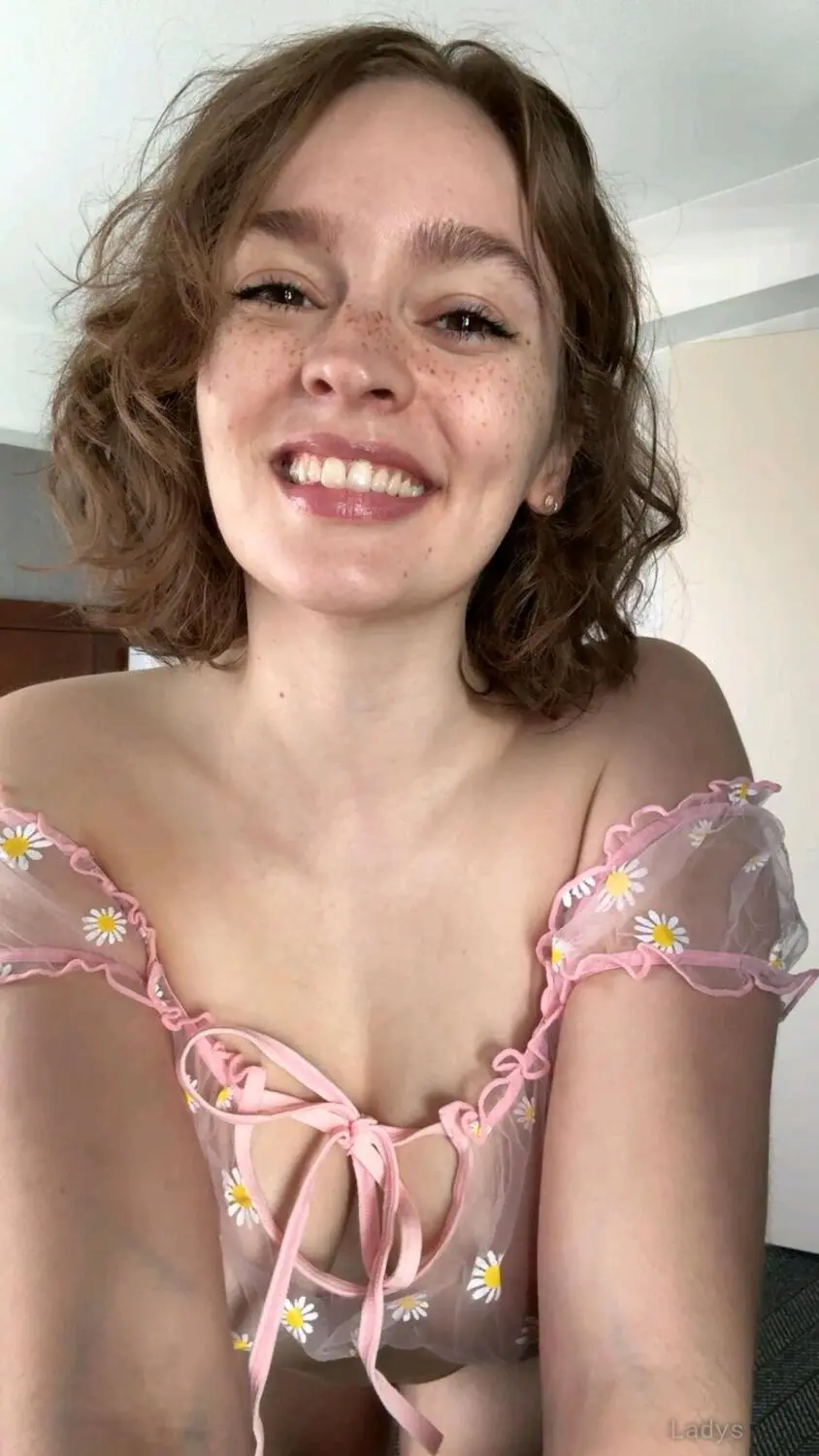Luna, 28 years beautiful nude St. Moritz escorts girl, height 175 sm, Weight 40 kg