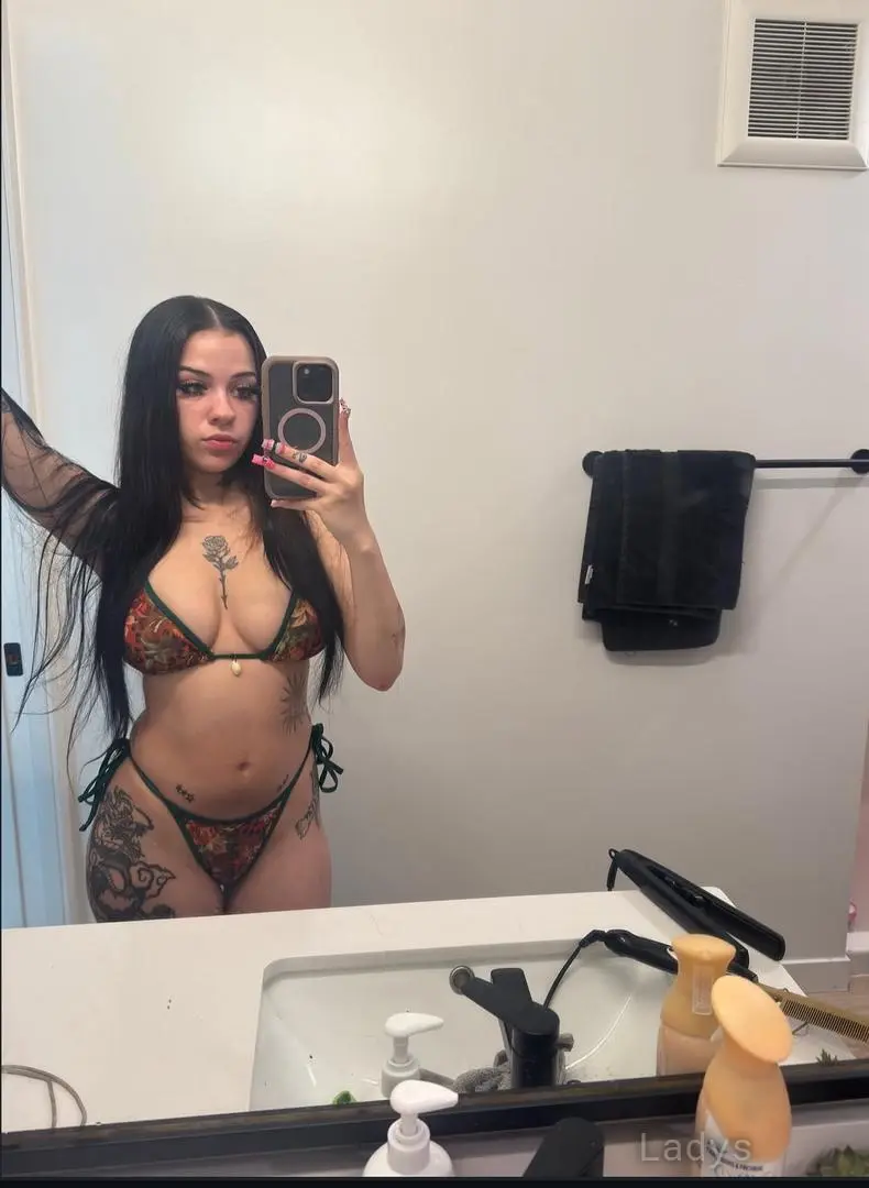 Caitlein, 25 years sexy toples St. Petersburg scorts girl, height 162 sm, Weight 53 kg