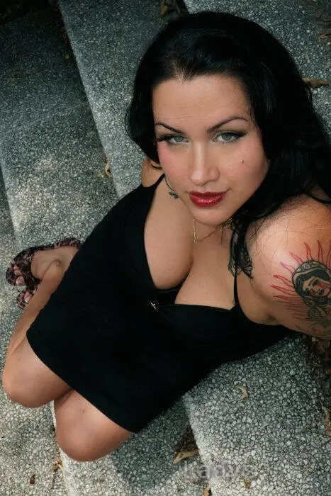 Cristal Baby, 30 years beautiful nude Steinfort escorts girl, height 169 sm, Weight 75 kg