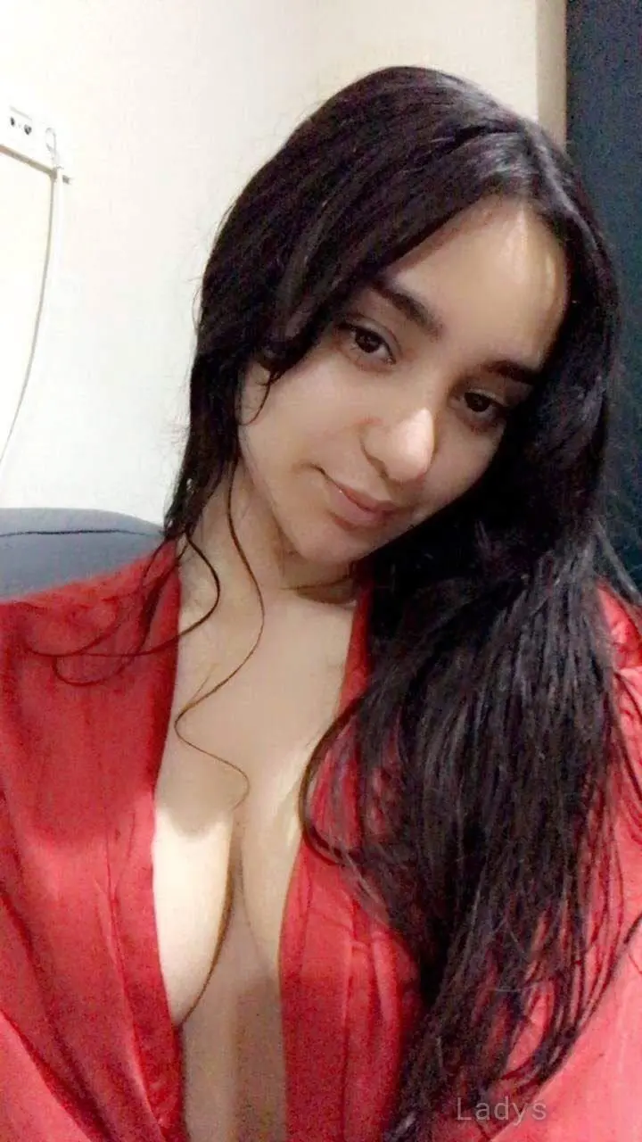 Saya, 25 years old Stockholm escort girl with big tits, height 150 sm, Weight 55 kg