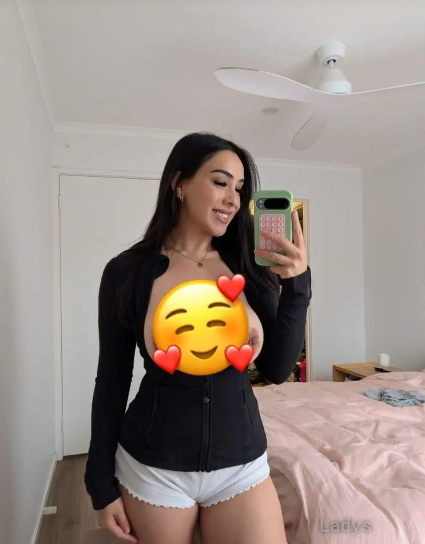 Bonjour je m'appelle LEAHWILDE, 30 years beautiful nude Strasbourg escorts girl, height 181 sm, Weight 60 kg
