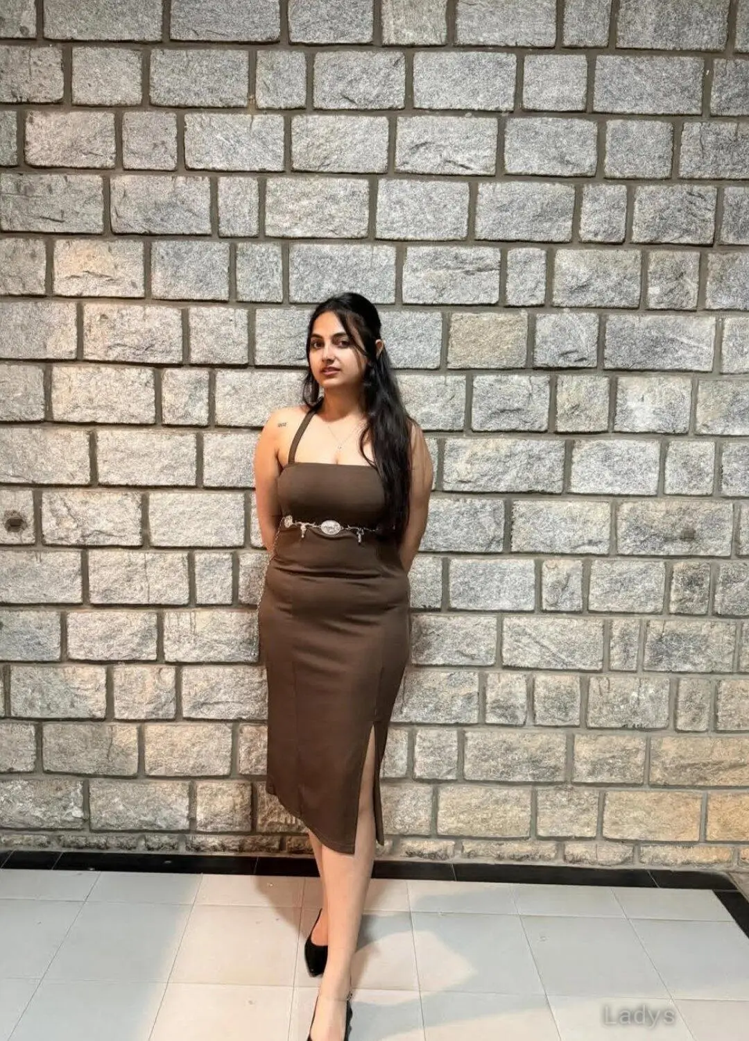 Ola, 22 years old Surat escort girl with big tits, height 154 sm, Weight kg