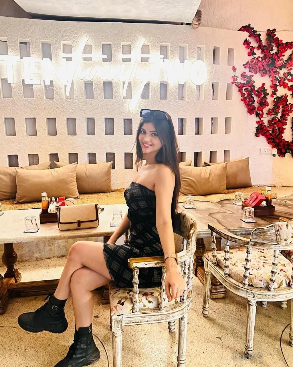 Bhavna,  years beautiful nude Surat escorts girl, height  sm, Weight  kg