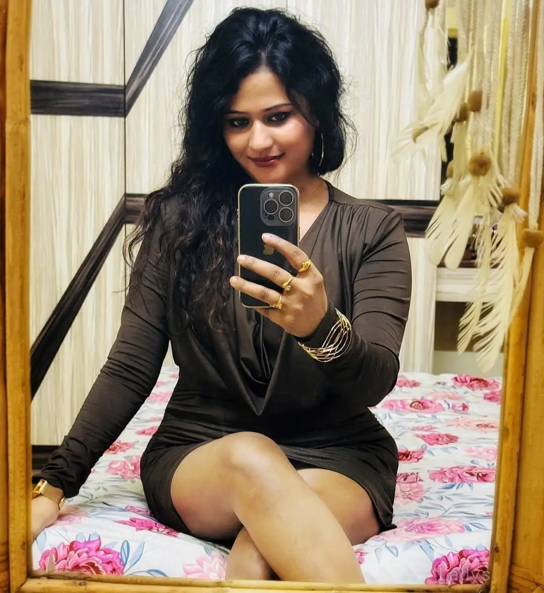 Hamlata, years beautiful nude Surat escorts girl, height sm, Weight kg