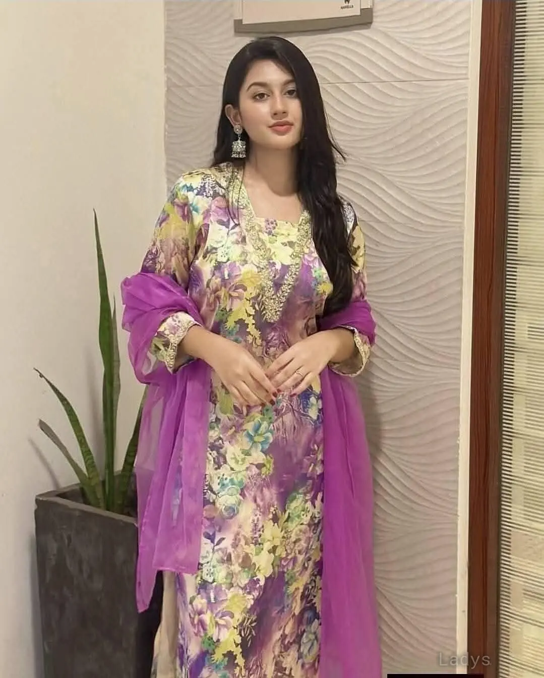 Radhika, years beautiful nude Surat escorts girl, height sm, Weight kg
