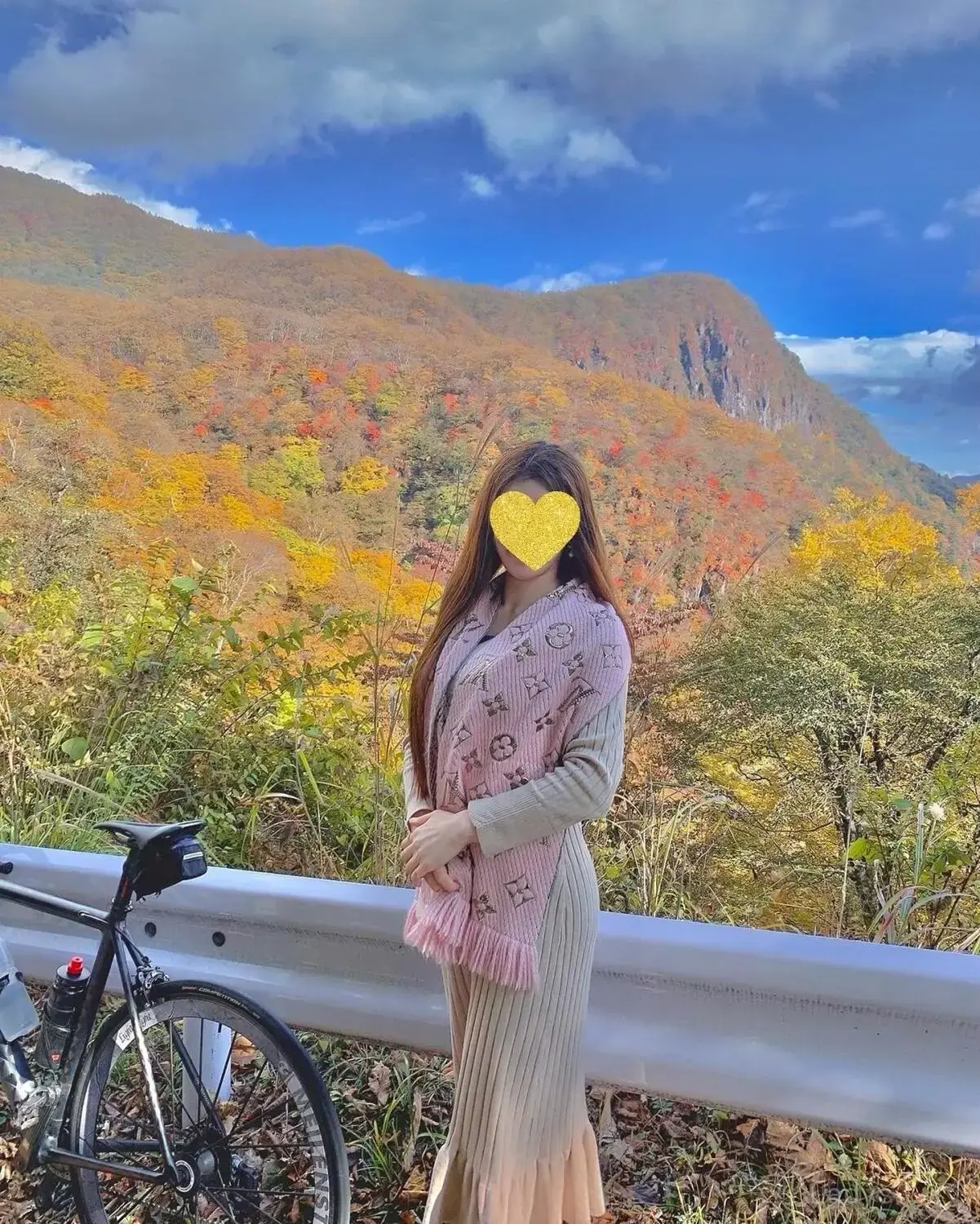 Sakura, 23 years old Sydney escort girl with big tits, height 167 sm, Weight 62 kg