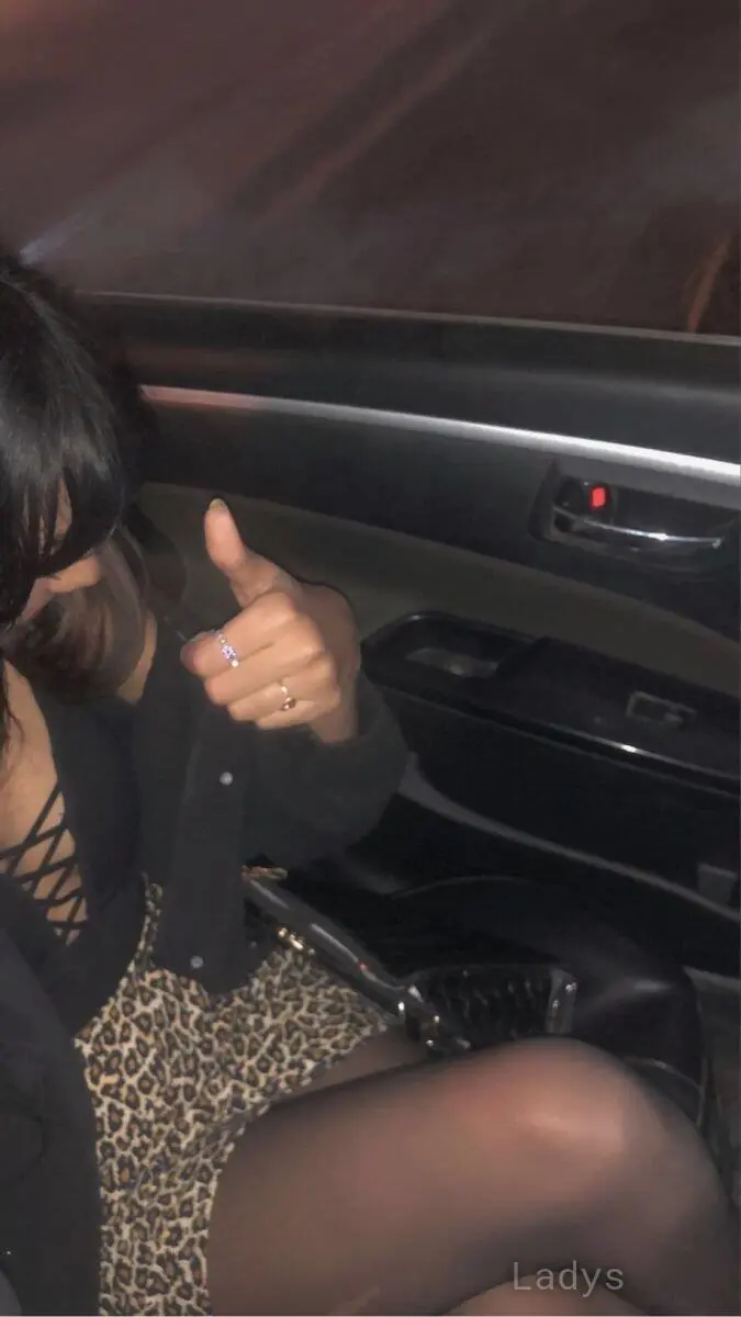 Hasnat, 22 years old Tabouk escort girl with big tits, height 167 sm, Weight  kg