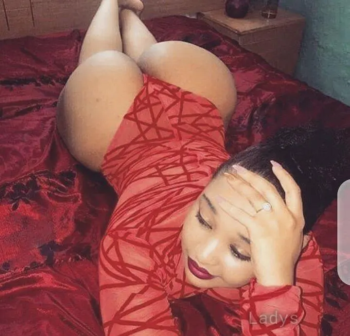 Melissa, 23 years beautiful nude Taif escorts girl, height 168 sm, Weight kg