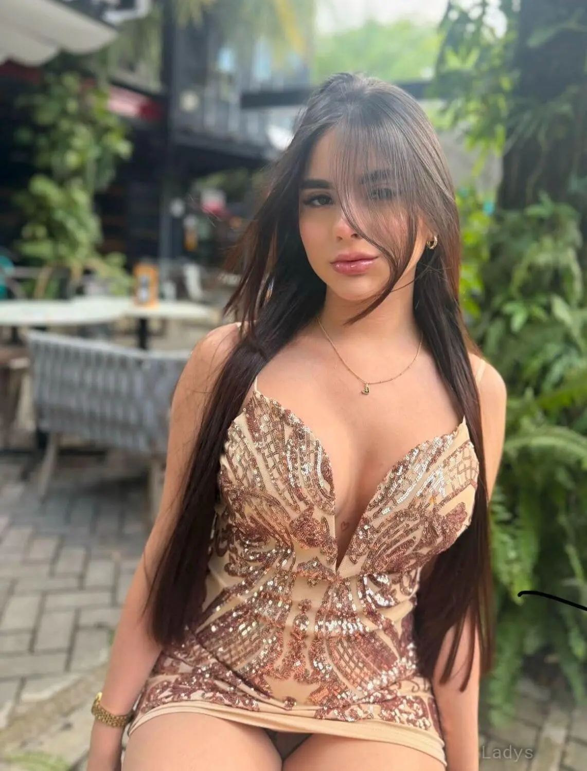 Alessandra,  years old Taipei escort girl with big tits, height  sm, Weight  kg
