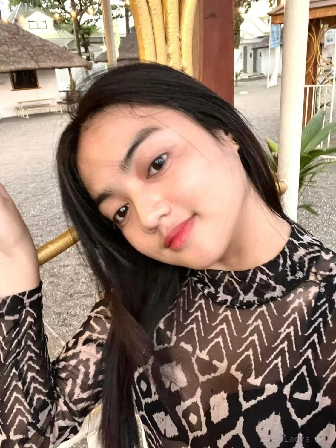 Coleen,  years old Taipei escort girl with big tits, height  sm, Weight  kg