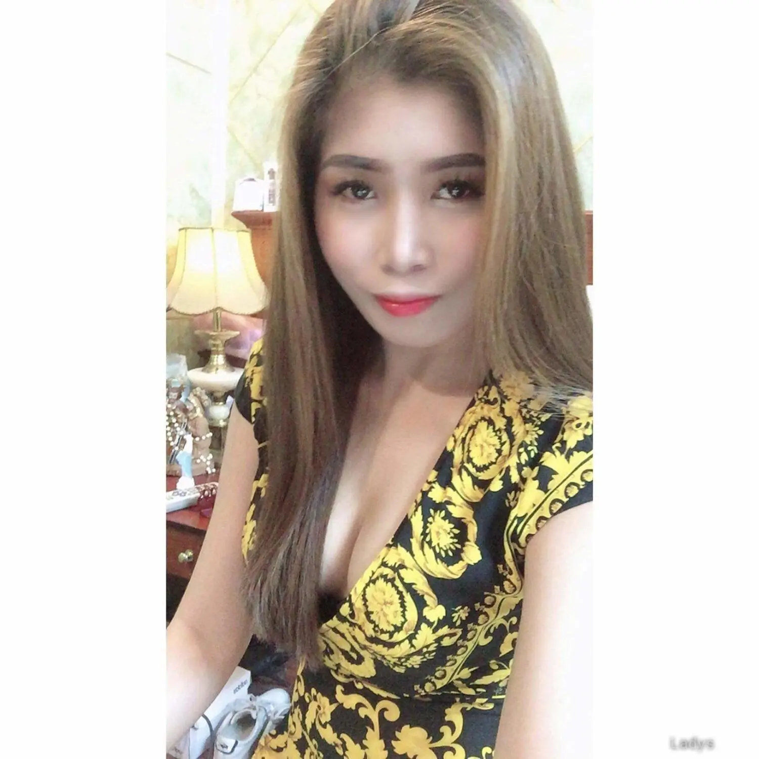 Kinky, 26 years old Taipei escort girl with big tits, height 163 sm, Weight  kg