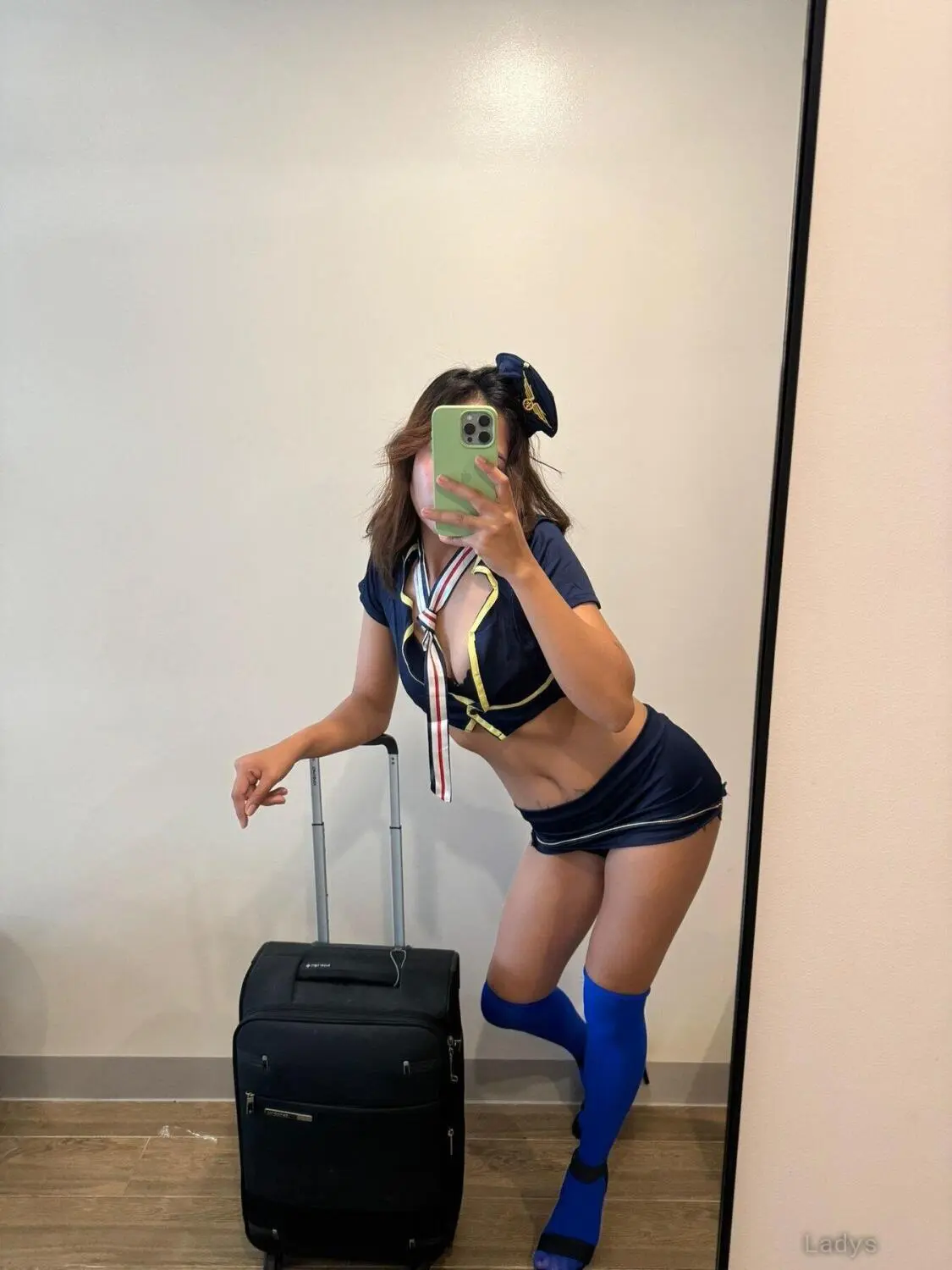 Mia,  years old Taipei escort girl with big tits, height  sm, Weight  kg