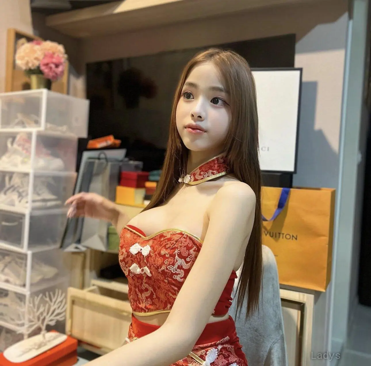 Pang, 20 years old Taipei escort girl with big tits, height 170 sm, Weight  kg