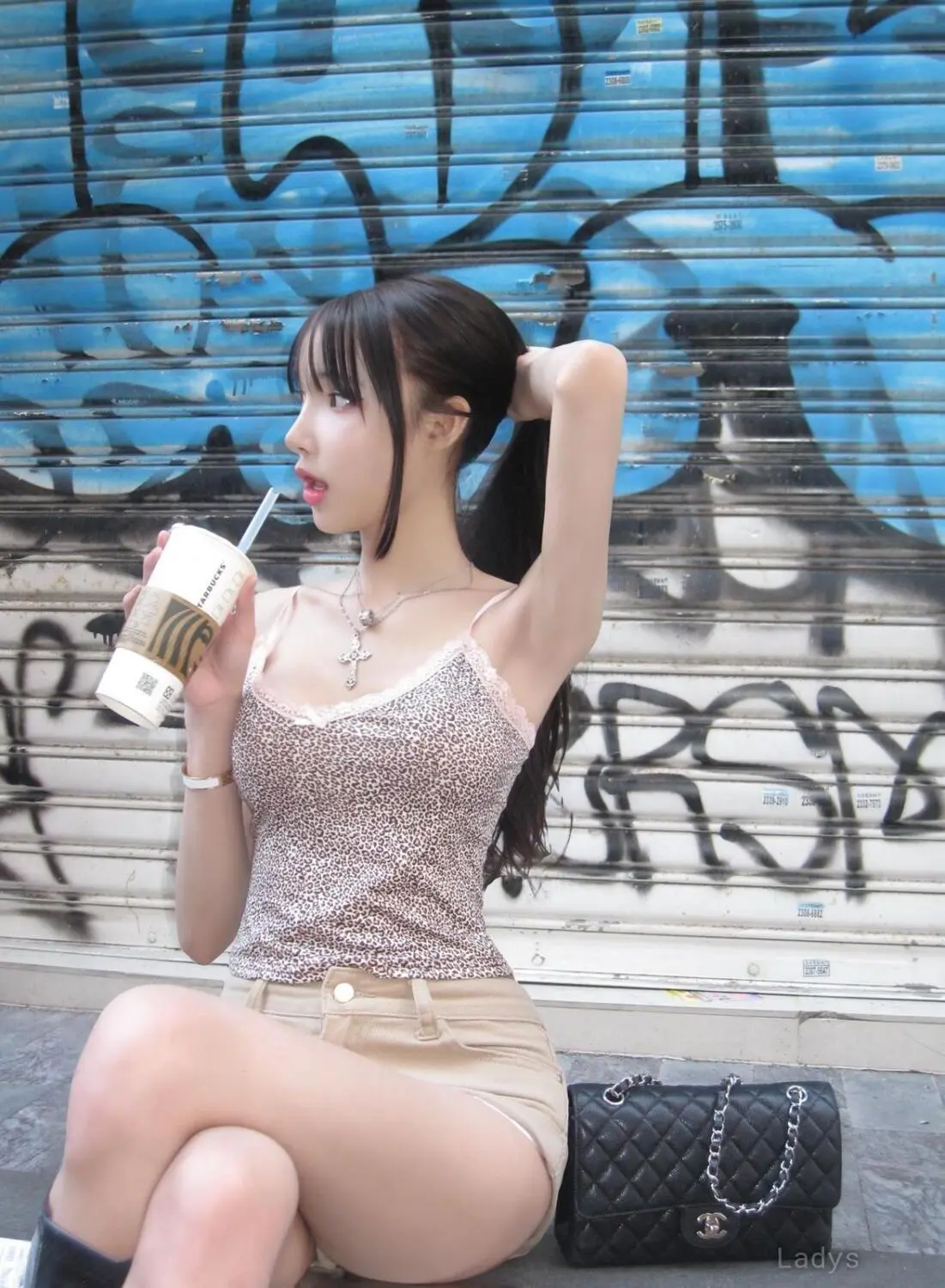 Saori, 21 years old Taipei escort girl with big tits, height 160 sm, Weight kg