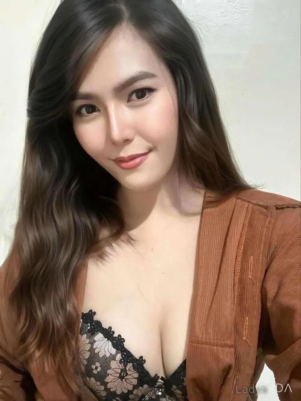 Julia, 21 years beautiful nude Taipei escorts girl, height 165 sm, Weight  kg