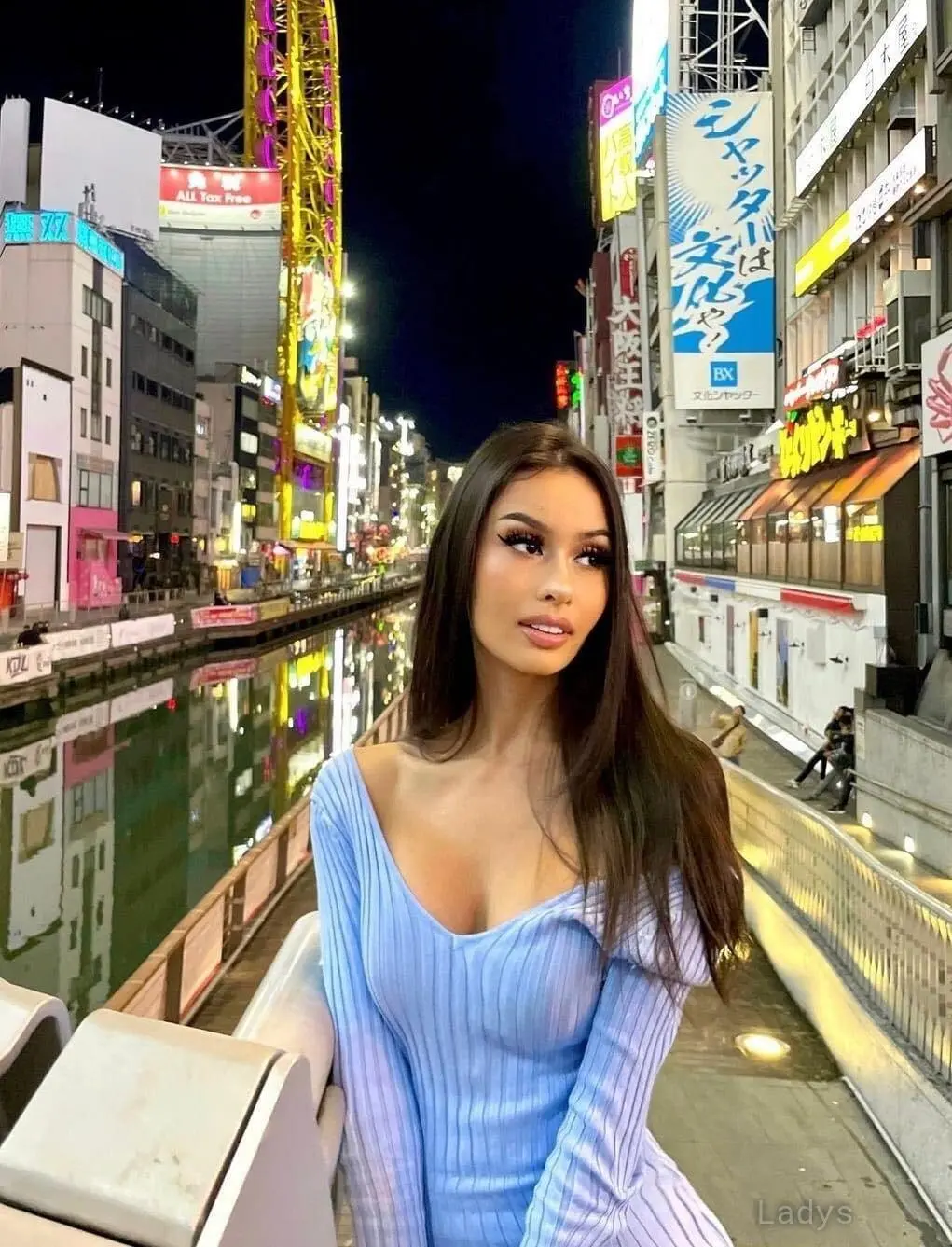 Sunena, 22 years beautiful nude Taipei escorts girl, height 149 sm, Weight 47 kg