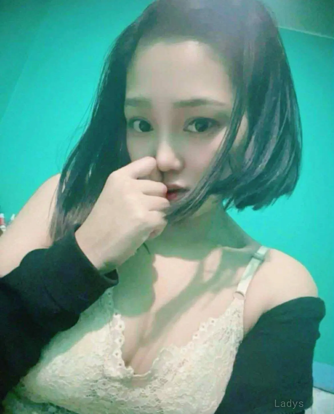 Yoona, 23 years beautiful nude Taipei escorts girl, height 151 sm, Weight  kg