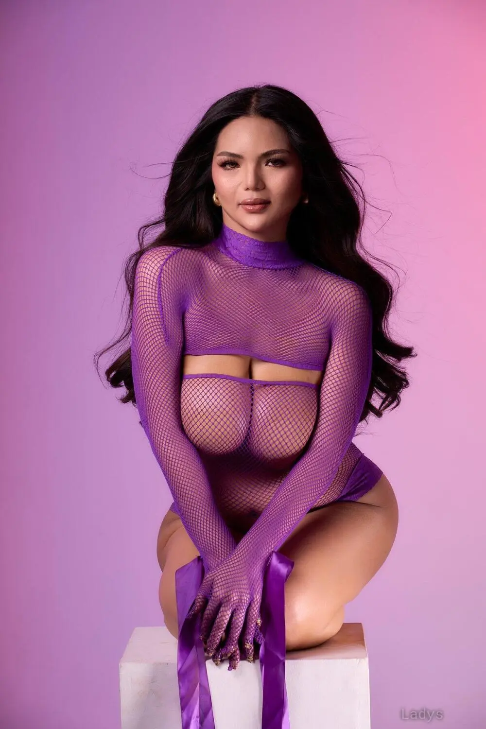 Linda, 25 years sexy toples Taipei scorts girl, height 165 sm, Weight kg-1