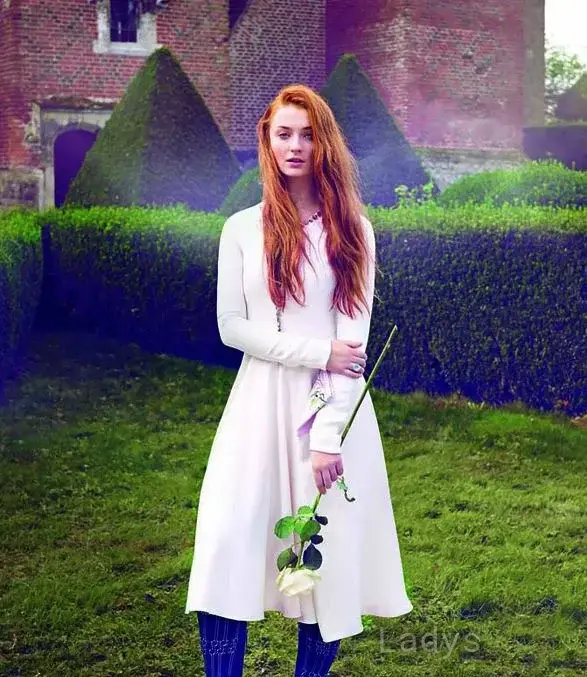Sophie Turner, 30 years beautiful nude Tampa escorts girl, height 175 sm, Weight 60 kg