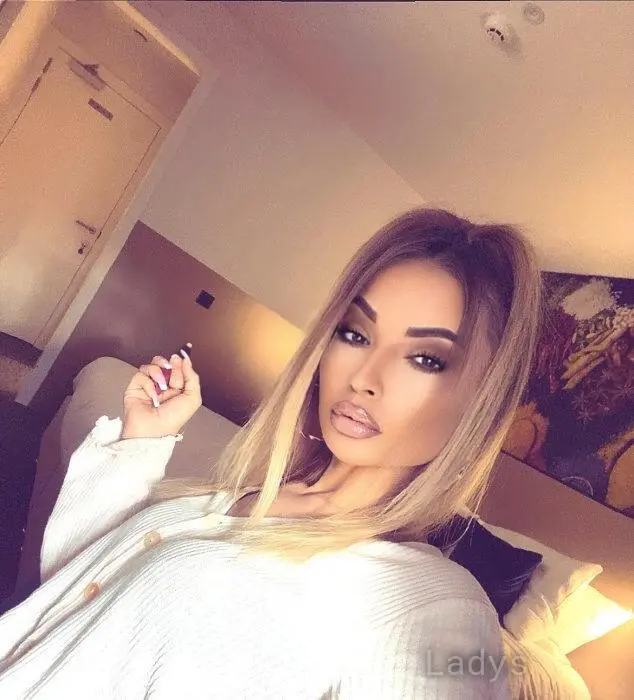 Alexandra, 28 years beautiful nude Tartu escorts girl, height 170 sm, Weight 55 kg