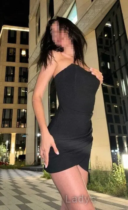Vivien, 31 years beautiful nude Tashkent escorts girl, height 168 sm, Weight 60 kg