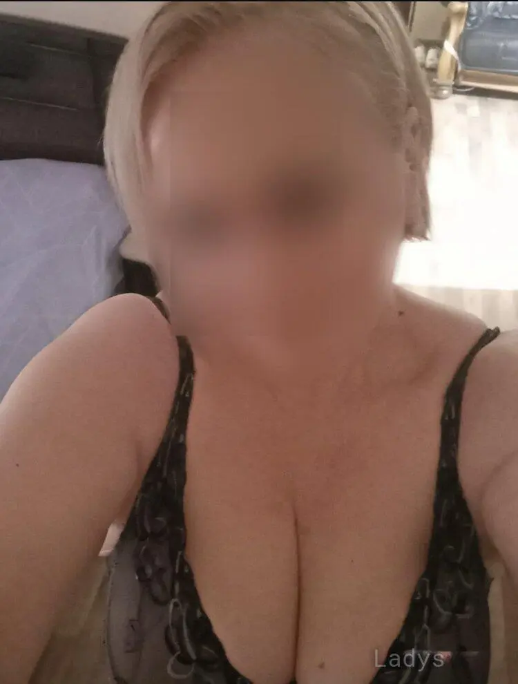 Lika, 48 years beautiful nude Tbilisi escorts girl, height 168 sm, Weight  kg