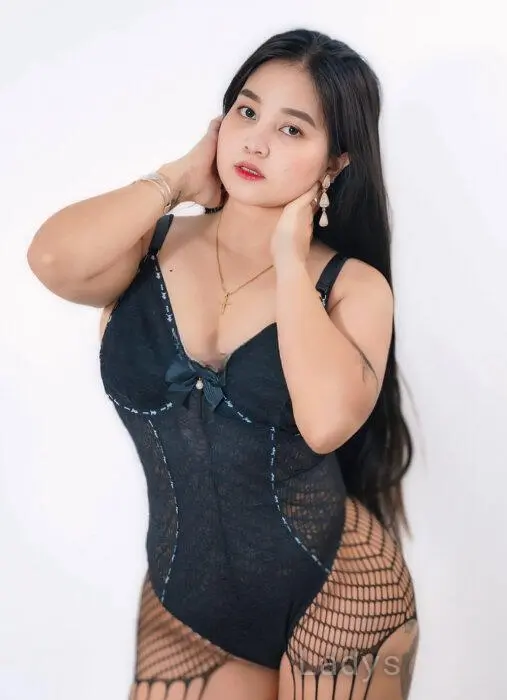 Yeka, 23 years beautiful nude Tel Aviv escorts girl, height 159 sm, Weight 47 kg