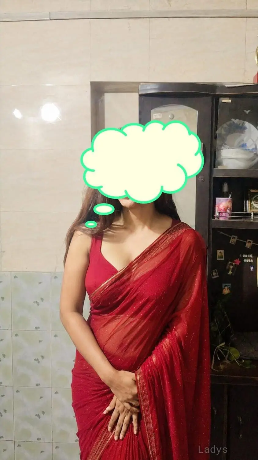 Jiya, 26 years old Thane escort girl with big tits, height 153 sm, Weight kg
