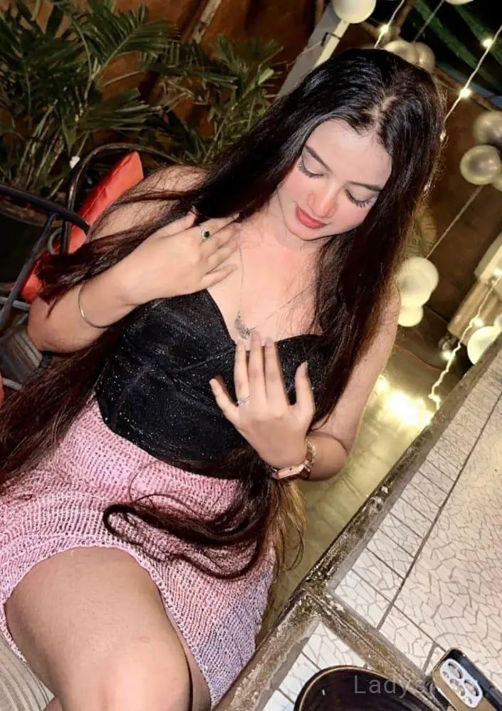Kajal, 21 years old Thane escort girl with big tits, height  sm, Weight  kg