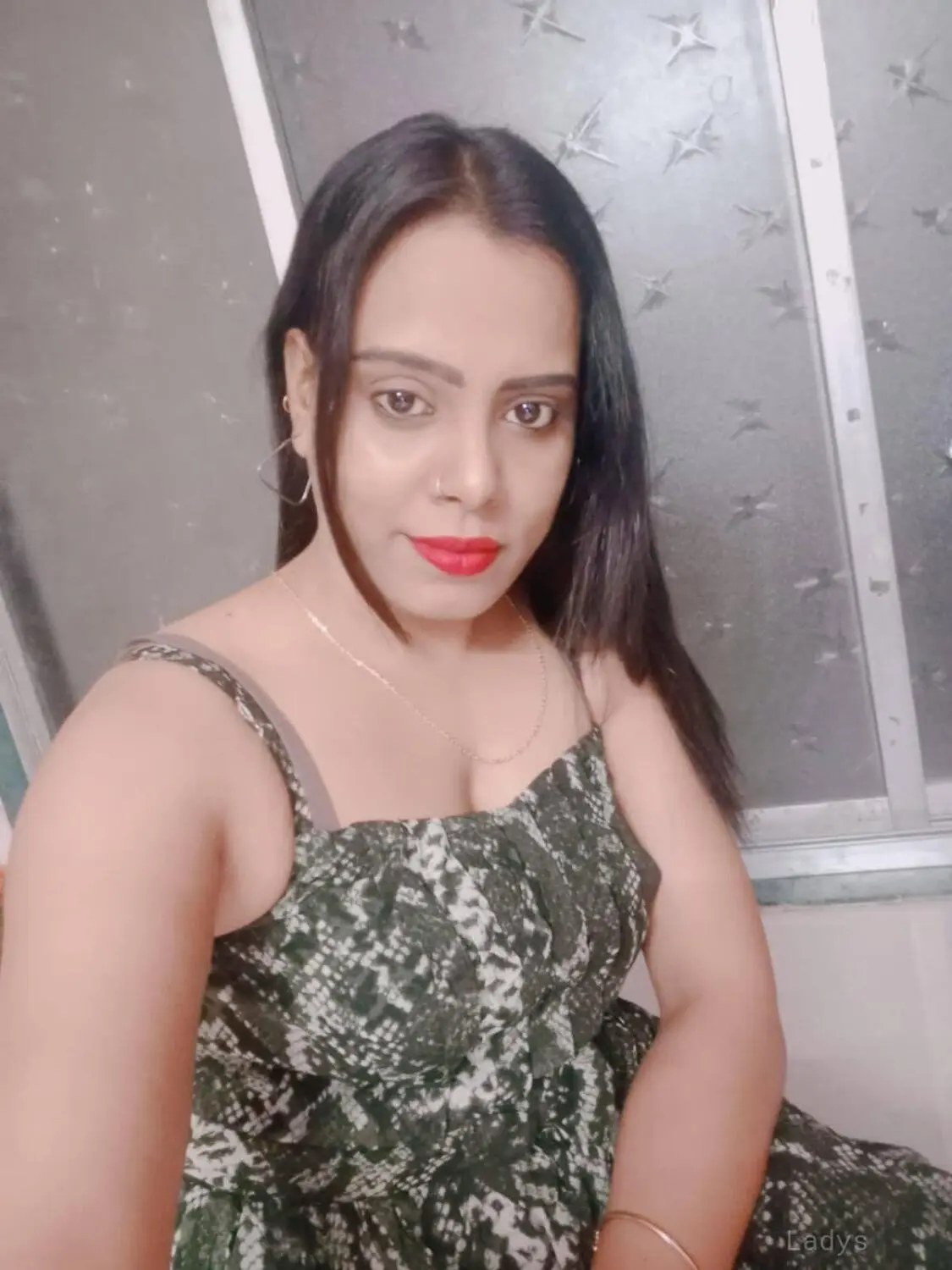 Nancy, 24 years old Thane escort girl with big tits, height 163 sm, Weight  kg