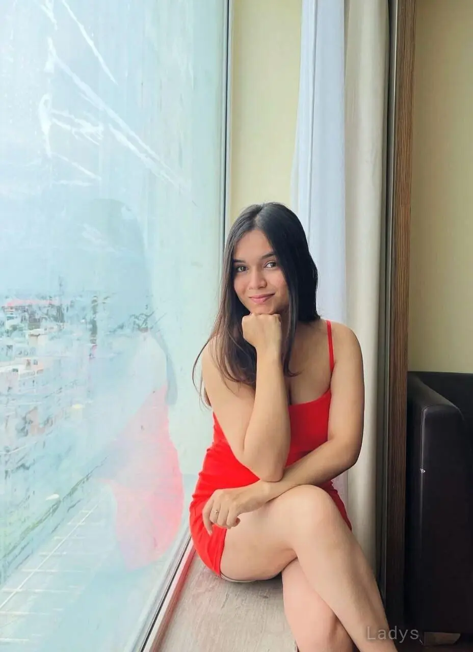 Nency, 24 years old Thane escort girl with big tits, height 152 sm, Weight kg