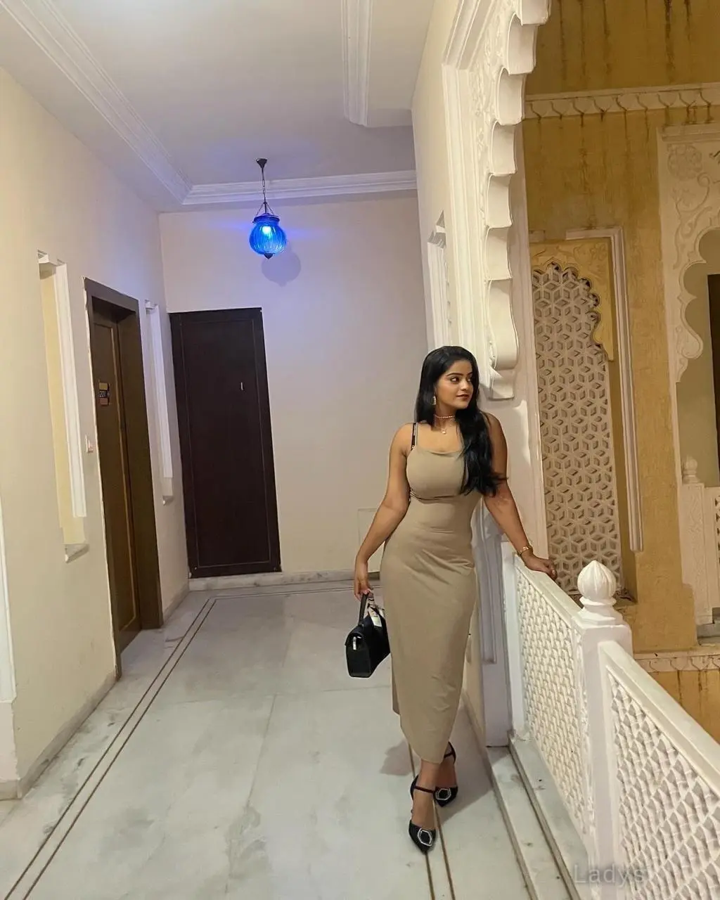 Dipali, 23 years beautiful nude Thane escorts girl, height 168 sm, Weight  kg