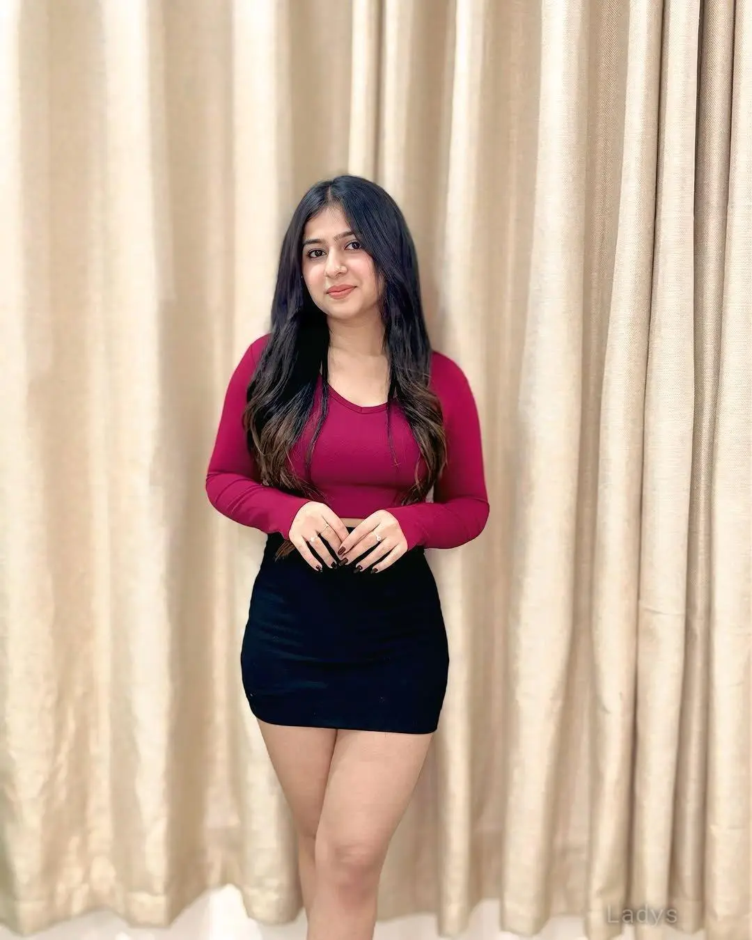 Divya, 22 years beautiful nude Thane escorts girl, height 153 sm, Weight  kg