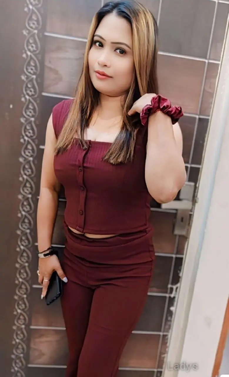 Gloria, 22 years beautiful nude Thane escorts girl, height 154 sm, Weight  kg