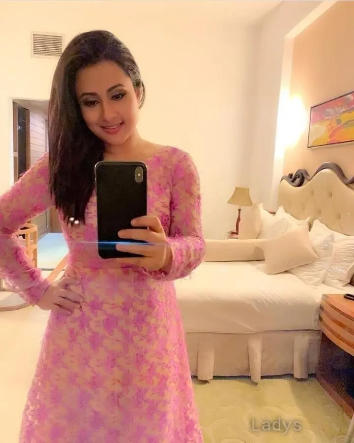 Pihu Sharma, 22 years beautiful nude Thane escorts girl, height 168 sm, Weight kg