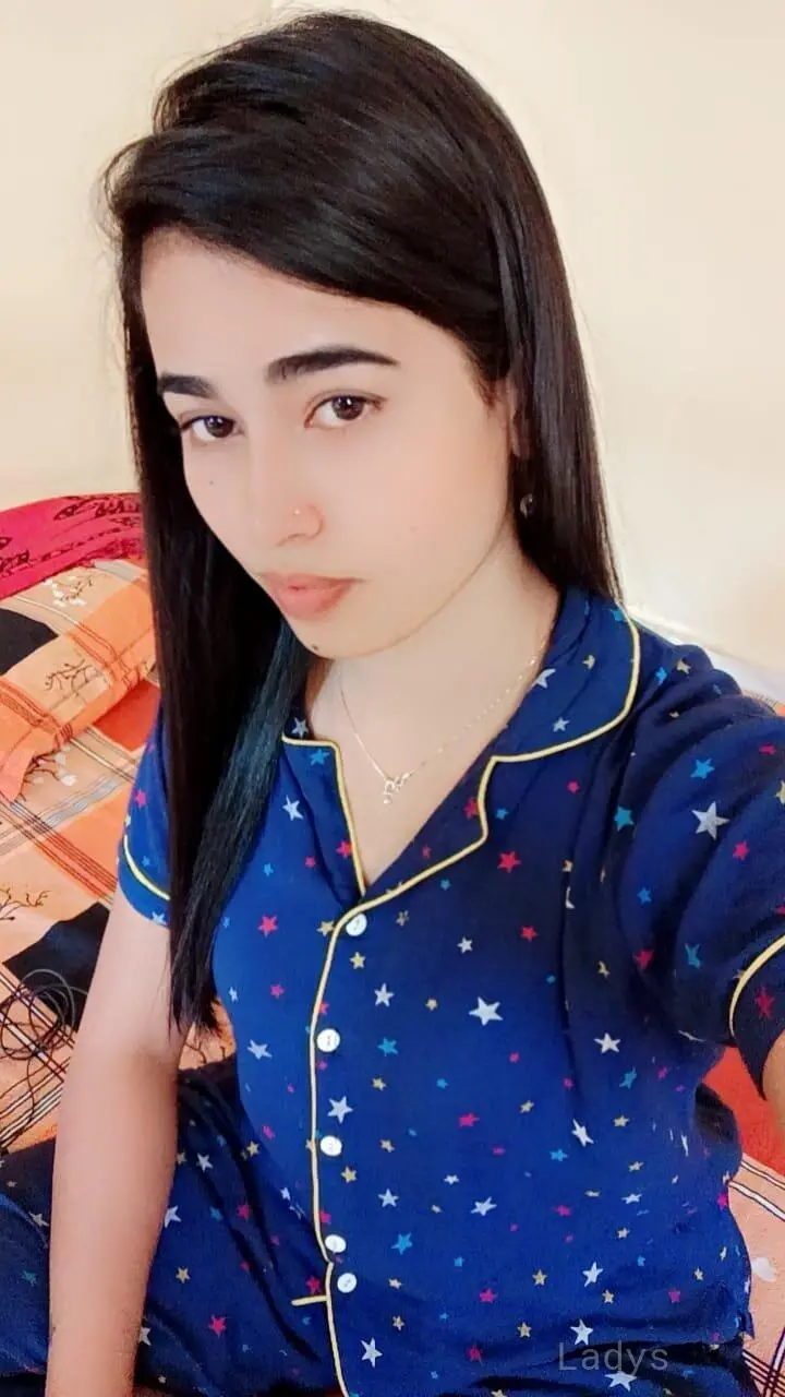Roy, 23 years beautiful nude Thane escorts girl, height 154 sm, Weight  kg