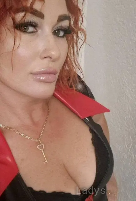 Nirvana, 34 years beautiful nude Thessaloniki escorts girl, height 165 sm, Weight 69 kg