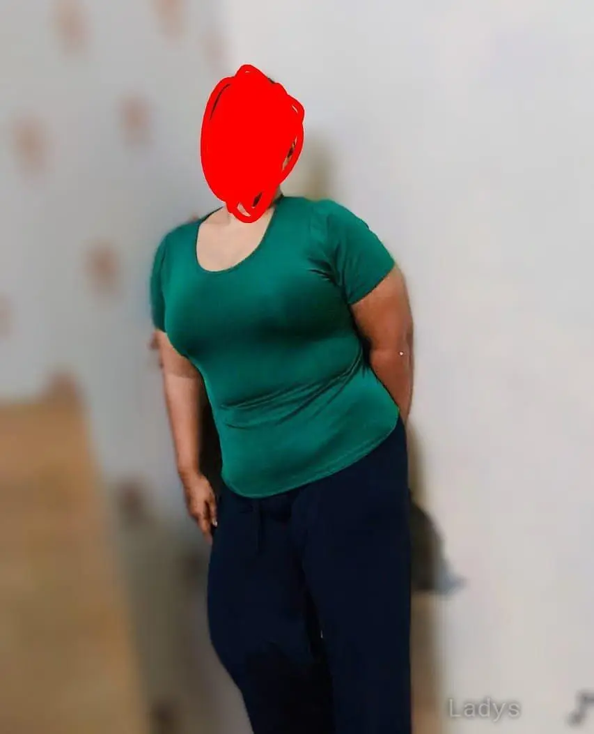 Cam bhabhi, 28 years old Thiruvananthapuram escort girl with big tits, height 161 sm, Weight kg